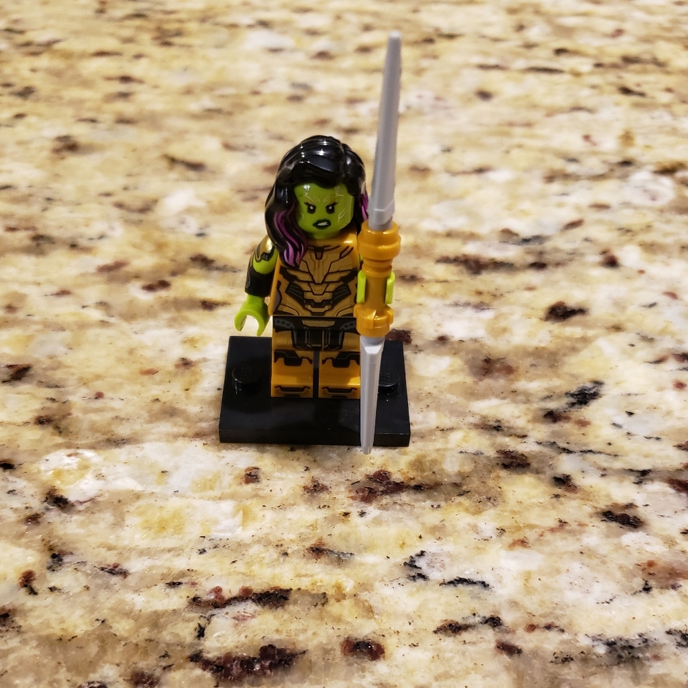 Gamora Marvel Lego mini figure
